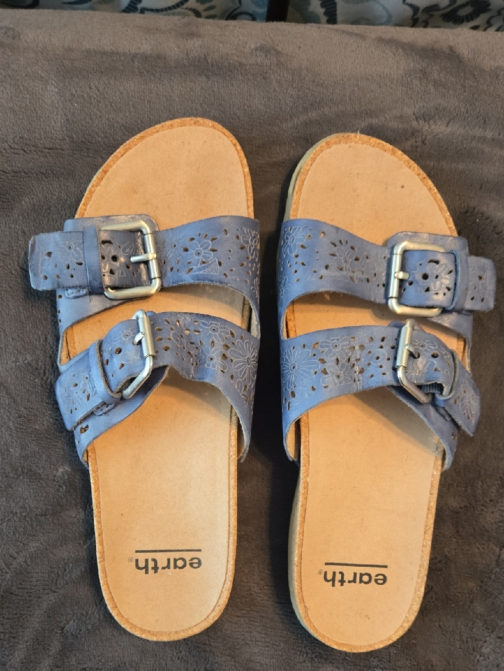 Earth Origins Blue Floral Perforated Double-Buckle Slide Sandals